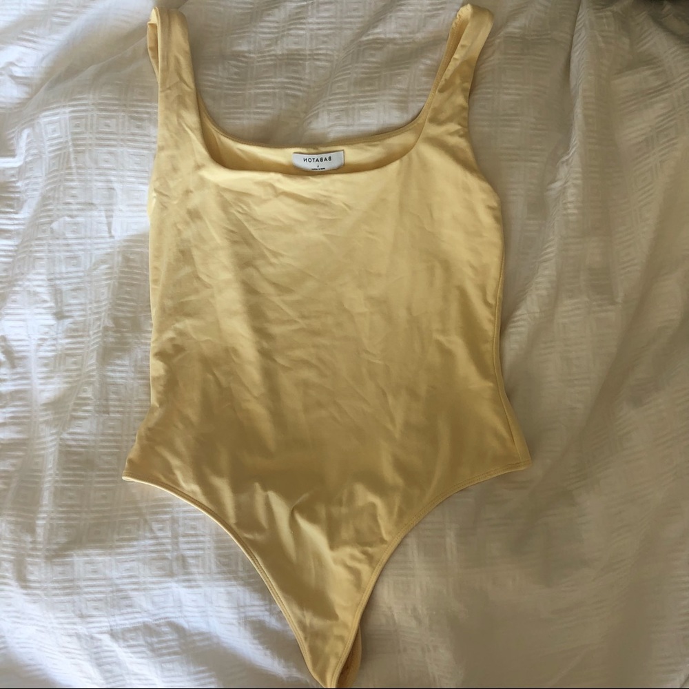 Aritzia Square neck Body suit size:L